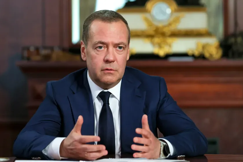 Medvedev, Rusya'nın global çatışma istemediğini vurguladı