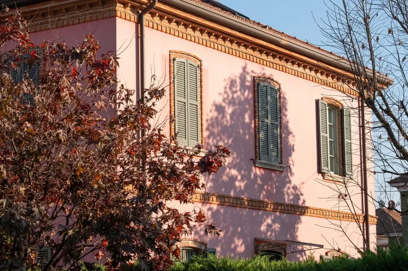 İtalya'da işçilerin tüm hayatlarını yaşadığı tarihi fabrika kasabası Crespi d'Adda.