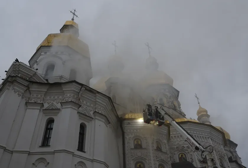Ukrayna'nın Kiev kentindeki kilise restorasyonunun iki yıl sürebileceği belirtildi