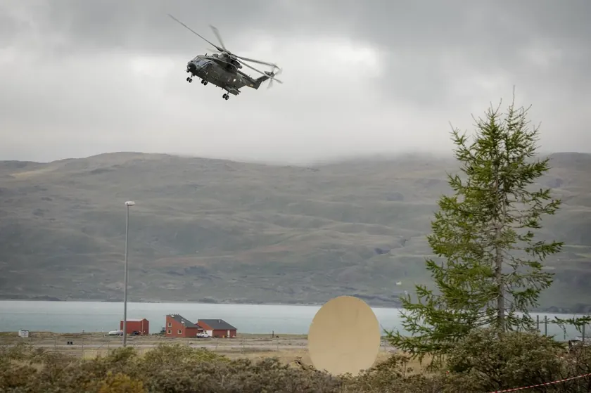 Baltik Üzerinde Tehlikeli Bir Olay Rus Fregatası Danimarkalı Askeri Helikopterlere Sinyal Roketleri Ateş Etti