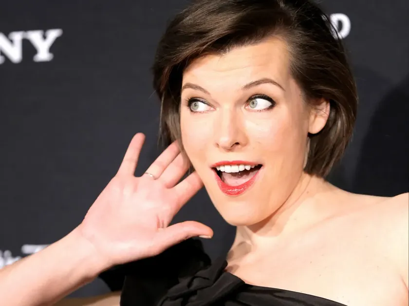 Ever Anderson, ünlü oyuncu Milla Jovovich ve yönetmen Paul W.S. Anderson'ın kızı, Venç Film Festivali'nde büyük ilgi çekti.
