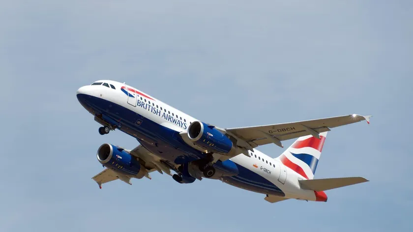 "Britiş Airways" adlı bir uçak, dronla neredeyse çarpışma yaşadı.