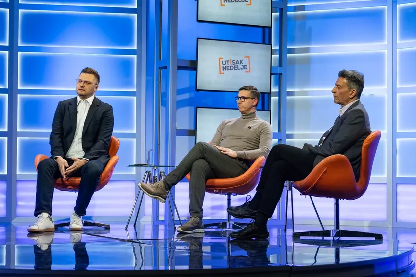 Sırbistan Muhalefeti Parlamento Seçimlerinde Rejimi Yenmek İçin Üç Liste Planı