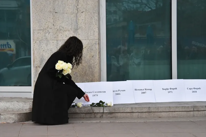 Sırbistan Niş'te Öğrenci Protestosu: 16 Kurbanın Unutulmaması Çağrısı Yapıldı