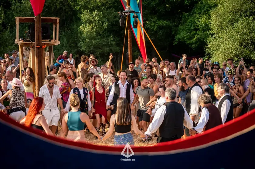 Pyramid Festival, elektronik müzik tutkunlarını, sanatı ve doğada vakit geçirmeyi sevenleri bir araya getirecek.