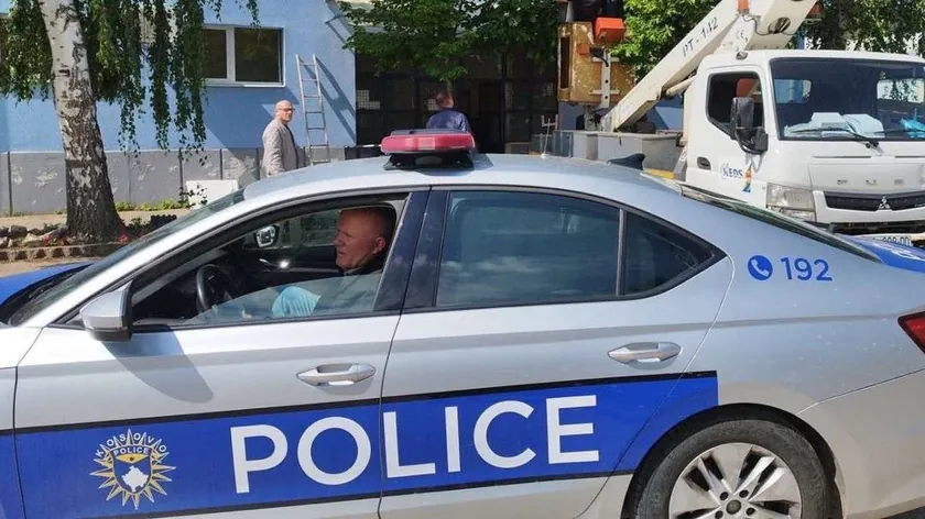 Priştinin otobüs terminalinde bomba ihbarı
