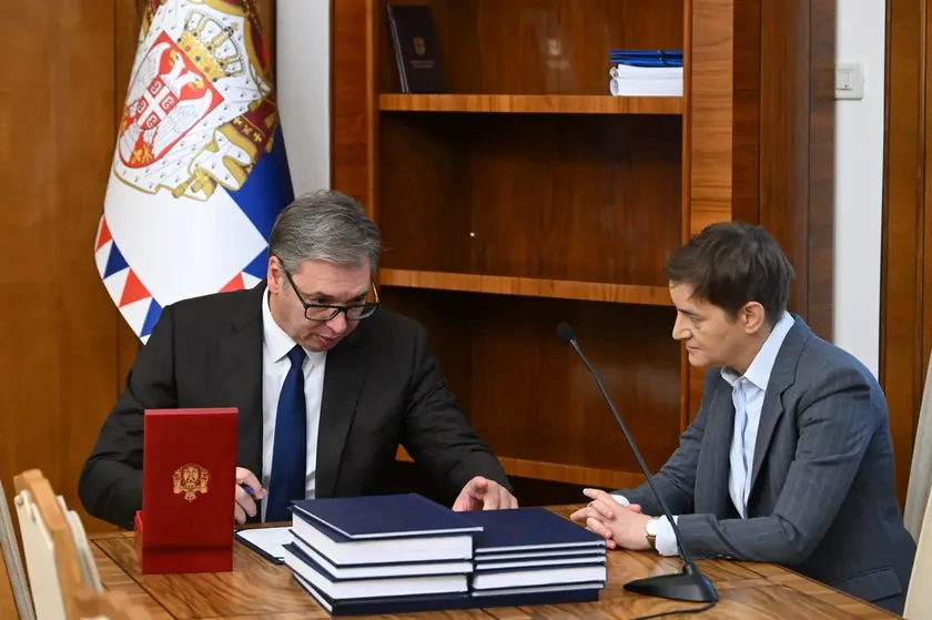 Rus uzmanlar: Vučić seçim sonrası taviz vermek zorunda kalabilir
