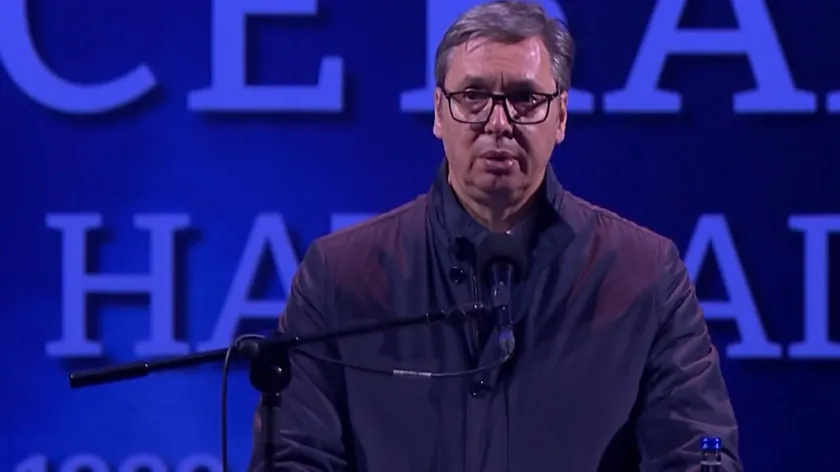 Sırbistan NATO Saldırısı Kurbanlarını Anma Töreni Düzenledi, Vučić Yaraların Açık Olduğunu Vurguladı