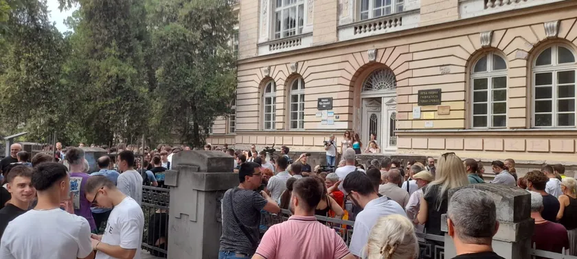 Prva Niš'ta skandal: V.d. direktör primopredaju reddetti ve polis çağırdı