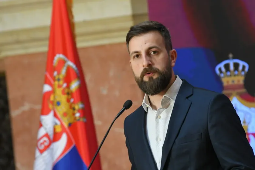 Sırp politikacı Vladimir Pajiç'in SNS'nin Avrupa Narodları Partisi'nden çıkarılacağına dair iddiası