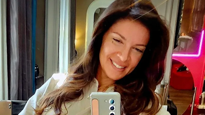 Sırbistanlı sunucu Sanja Kužet'in oğlu Vuk'un modern saç modeli hayran bıraktı