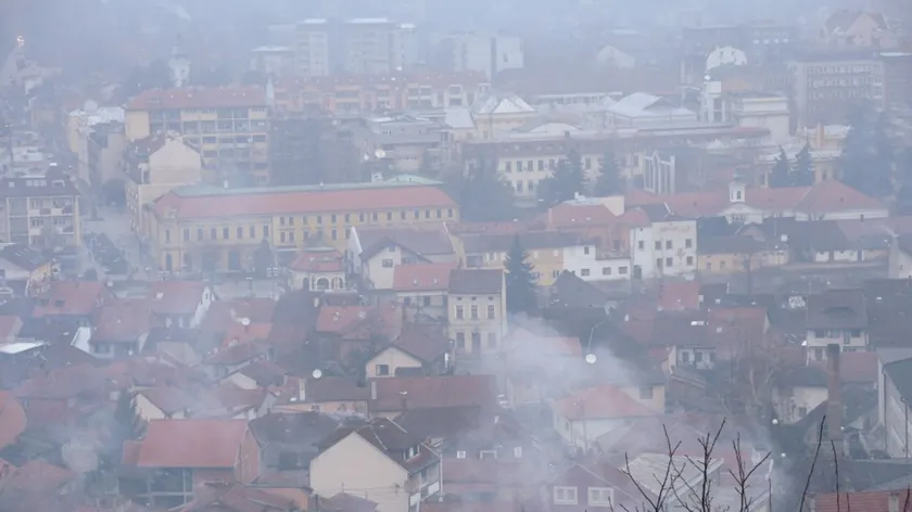 Valjevo Meclisi hava kirliliği nedeniyle çevre riski statüsü için süreç başlatma kararı aldı