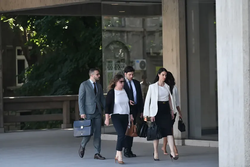 Sırbistan'da Ribnikar vakasından dolayı Kecmanoviç ailesine karşı açılan yeni dava başladı.