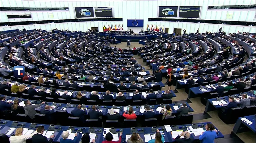 Evropski Parlamento'nun çoğunluğu Ratko Mladić cena törenüne yönelik eleştirilerde bulundu.