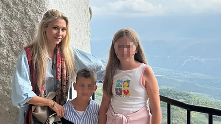 Kristina Radenković, manastir Ostrog'da doğa harikasını kaydetti