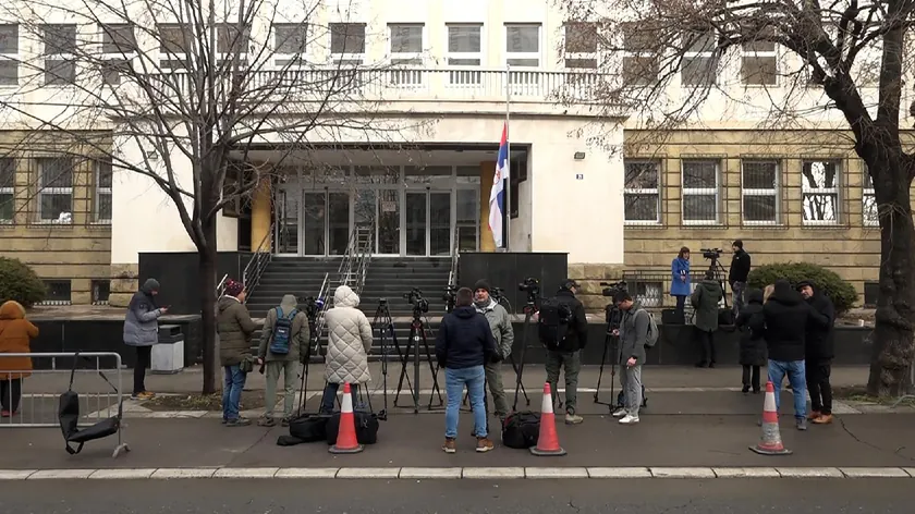 Özel Mahkeme Binasında Yangın: Dördüncü Kat Alev Alev