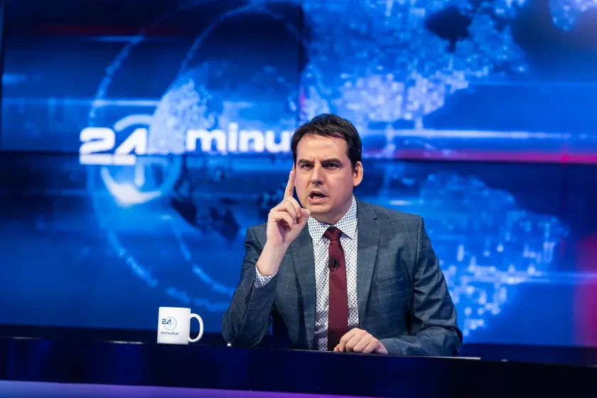 Zoran KesiÄ'in "24 Dakika" programının televizyon Nova'da yayınlanmasının durdurulduğu bildirildi.