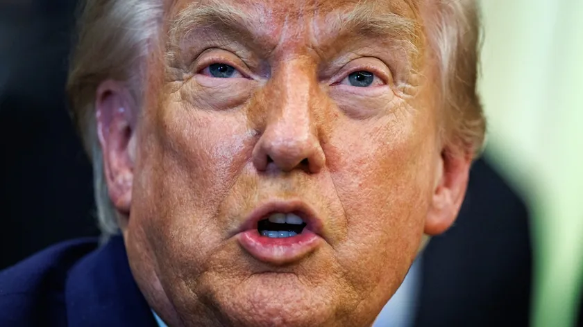 ABD Başkanı Trump Sağlık Kontrolünü Bitirdi, Bilişsel Testi Hatasız Geçti