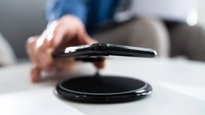 Bezi kablolu telefon şarjı Artıları ve eksileri