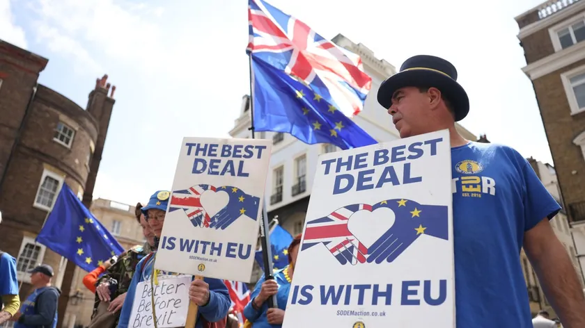 Büyük Britanya'da Brexit'in Onuncu Yılında AB'ye Tam Dönüş Desteği Artış Kaydetti