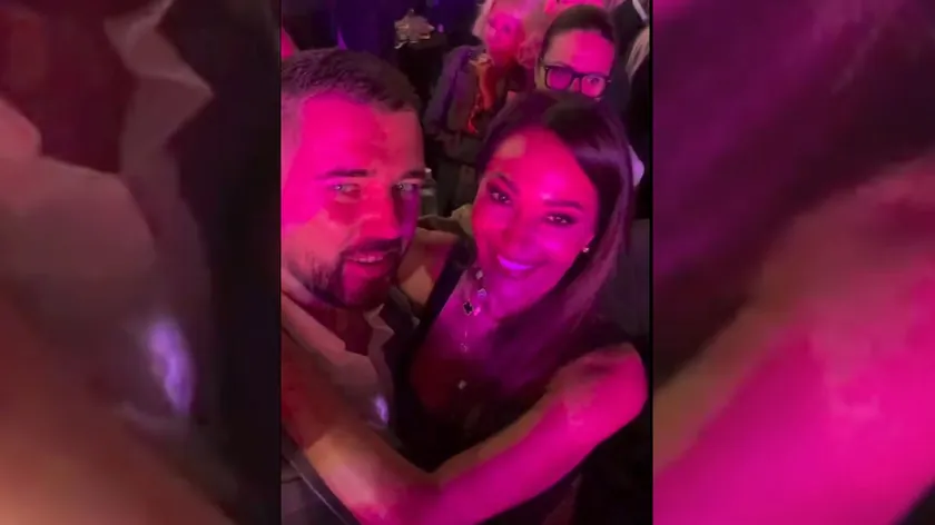 Ceca ve Blica'nın doğum günü partisinde Aca Kos ile birlikteydi