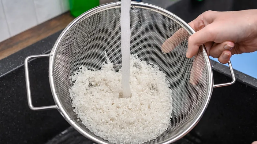 Hırvatistan'da Zehirli Gaz İçeren Pirinç Ürünü Tüketici Güvenliği İçin Geri Çekildi