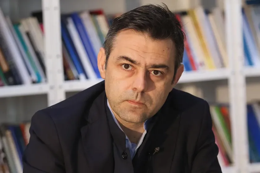 Sırbistan'da seçimler öncesinde artan şiddet ve güvenlik endişeleri
