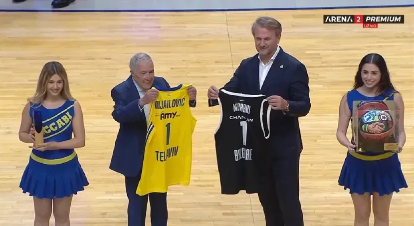 Belgrad'da Maccabi'den ödül alan Partizan Başkanı kendi taraftarlarına görünmüyor.