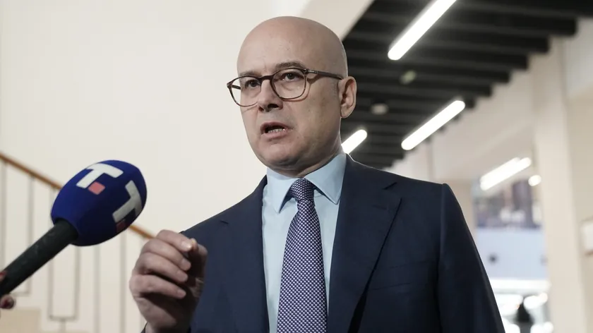 Sırbistan'da siyasi diyalog ihtiyacı vurgulandı: Vučević muhalefeti sorumsuzlukla suçladı