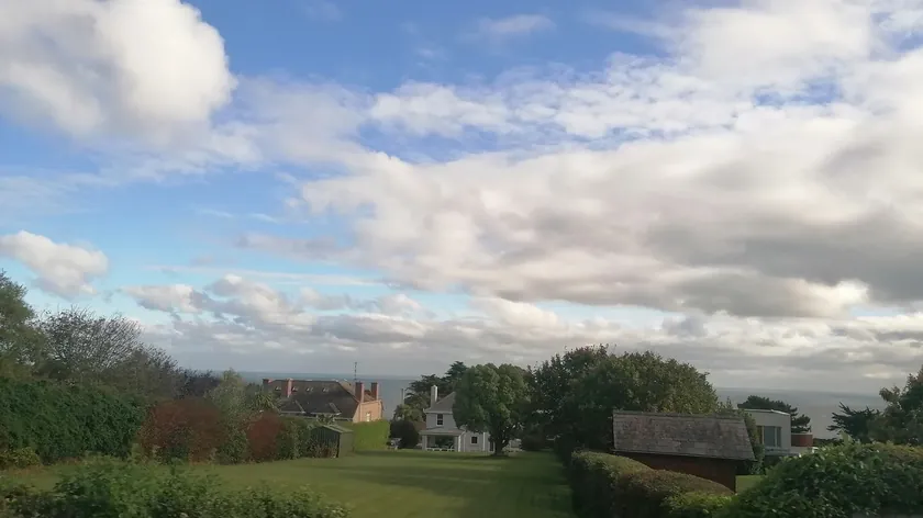 İrlanda'da Masalsı Bir Köyün Tamamı 20 Milyon Euro'ya Satışta Ortaya Çıktı