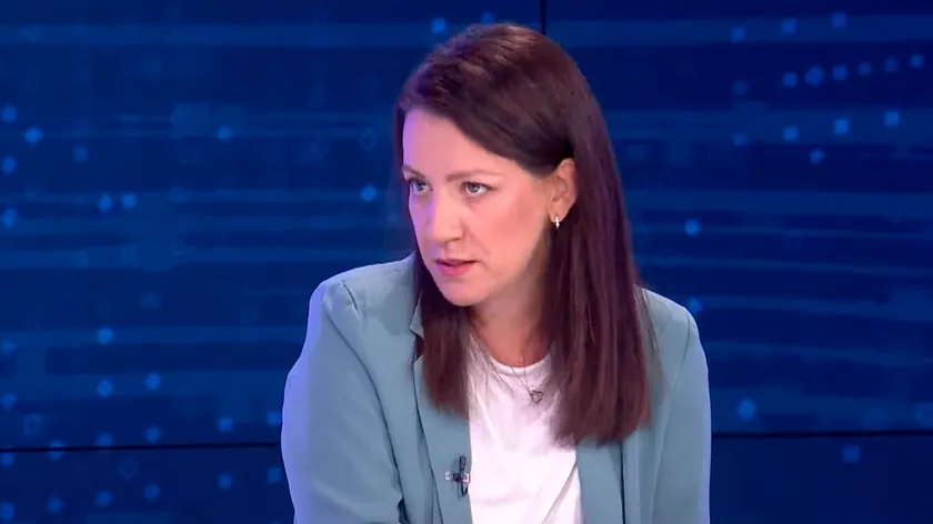 Sırbistan'da ZLF Milletvekili Jelena Jeriniç Görevinden İstifa Ettiğini Bildirdi
