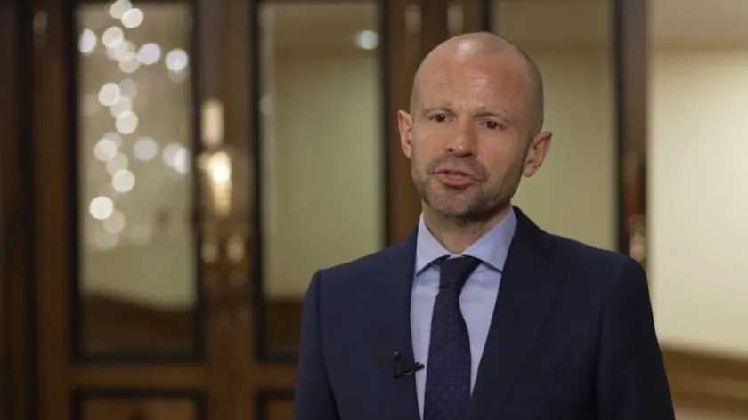 Almanya'da Putin yandaşı Rus milletvekili AB yaptırımlarını aşmaktan mahkum edildi