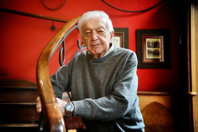 Sırbistan'da yazar Dušan Miklja'nın yeni kitabı "Zaustavno vreme" tanıtılacak.