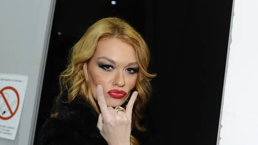 Sırbistanlı eski şarkıcı Kristina Čanković yıllar süren şiddet mağduriyetini aktardı