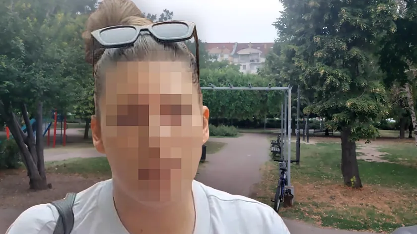 Sırbistan'da Novi Sad'ta bir grup maskelerli huligan tarafından saldırıya uğrayan bir genç, tedavi altındadır.