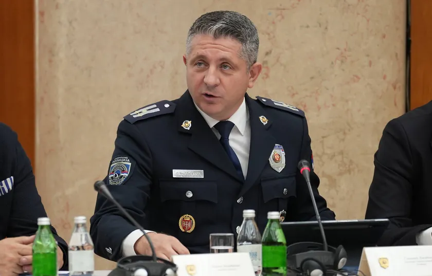 Sürücü polisi Lakićević: Yeni yılda çocuklar araçta yolcu olarak can verdi