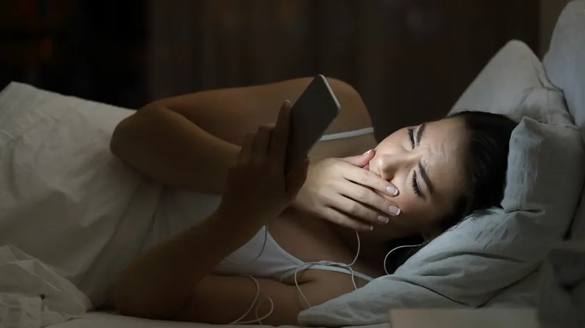 Telefonlardaki Gece Modu Seçeneği Derin Bir Uyku İçin Anahtar Olabilir