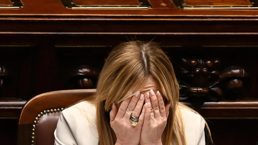 İtalya Meloni Hükümeti Destek Programı Sorunları Nedeniyle Şirketlerin Hedefinde