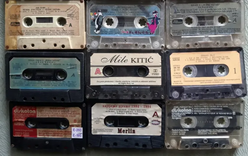 Sırbistan'da Eski Müzik Kasetleri İki Ortalama Maaş Değerine Ulaştı