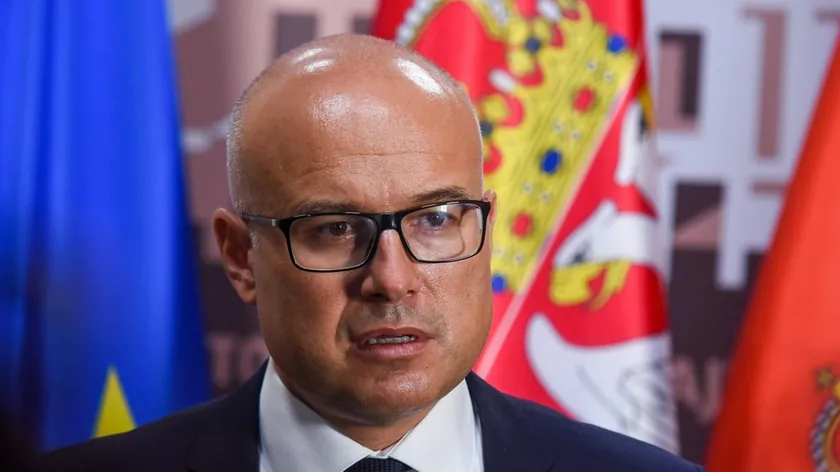 Sırbistan İlerleme Partisi Genel Başkanı Miloš Vučević Gregoryen Takvimi Paskalyasını Kutladı