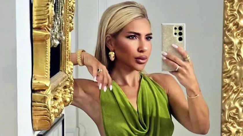 Sırp sunucu Jovana Jeremić'in provokatif fotoğrafları hayranlarını şaşırttı.