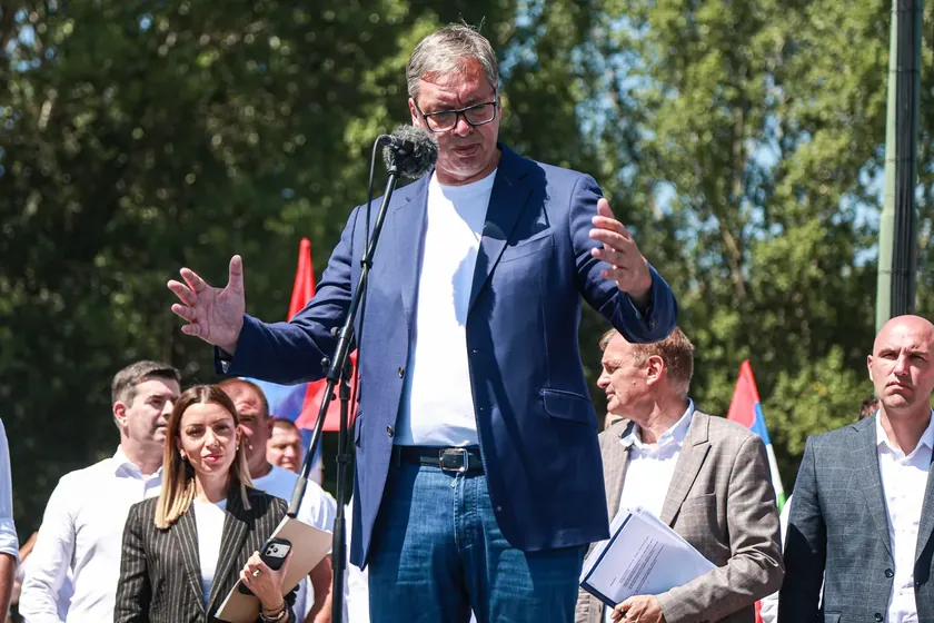 Sırbistan Cumhurbaşkanı Aleksandar Vučić, Sırbistan'da yaşayan Bosnalıların kendilerini tehdit altında hissetmemeleri gerektiğini söyledi.