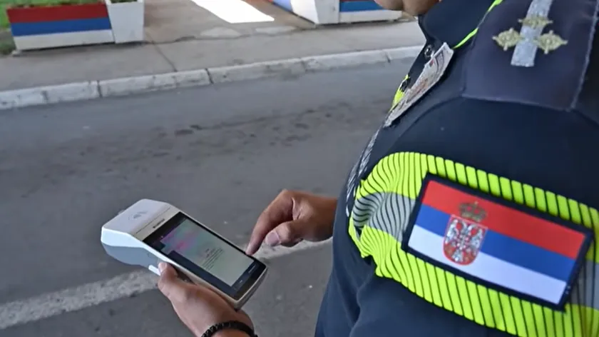 Sırbistan'da trafik polisi güçlendirildi.
