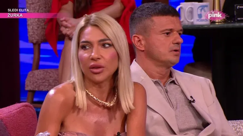 Sırp televizyoncu Jovana Jeremić, nişanlısı Miloş Stojanović ile alışveriş yaptı.