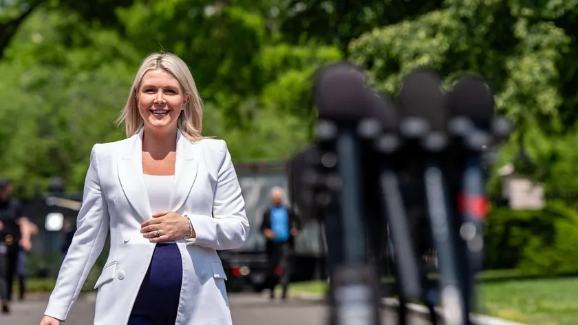 Amerika Birleşik Devletleri Beyaz Saray Sözcüsü Karoline Leavitt Doğum İzni Nedeniyle Ayrılıyor