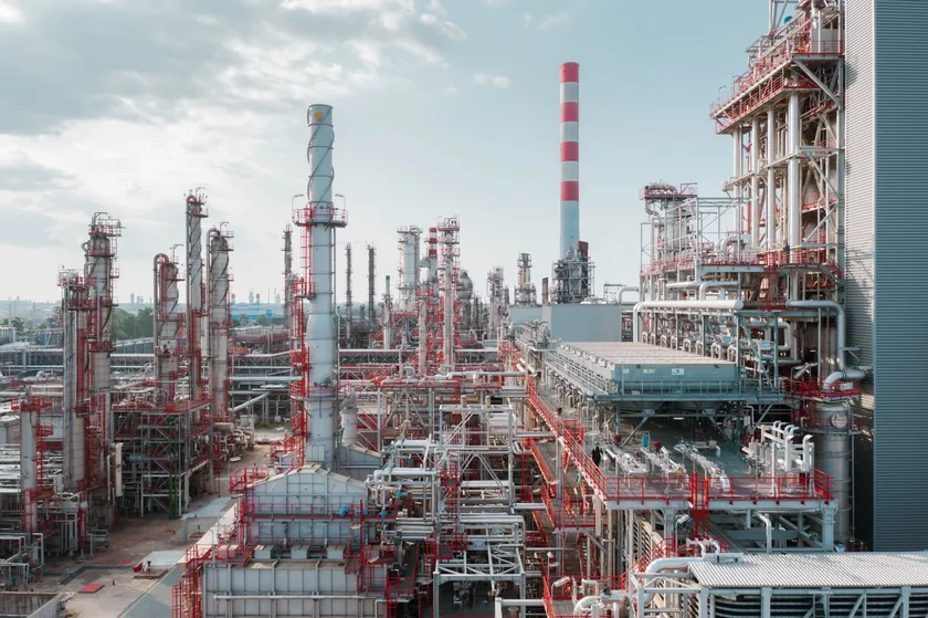 NIS Rafinerisi Şubat Ayı Boyunca Çalışacak