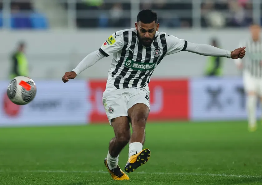 Sırbistan'da Partizan, futbolcu Zahid'i disiplinsiz davranışları nedeniyle kadro dışı bıraktı