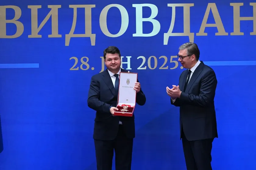 Sırbistan Hakimler Derneği, Anayasa Mahkemesi Başkanı Petrov'u açıklamalardan kaçınmaya çağırdı.