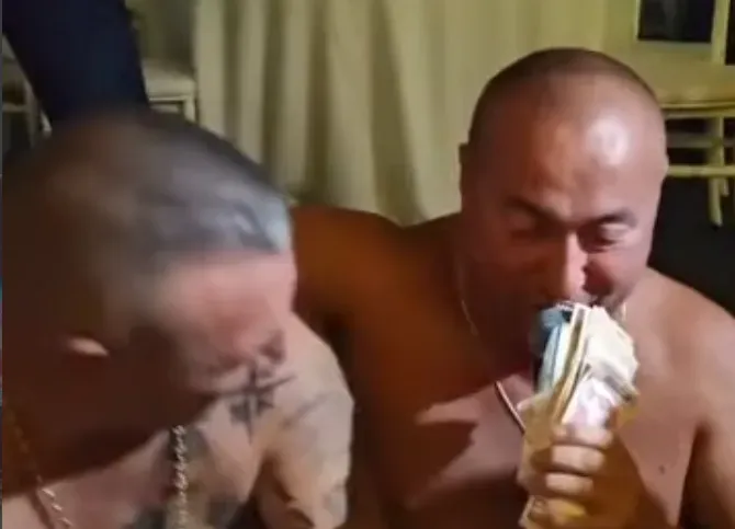 Sırp şarkıcı Dani tekrar sosyal medyada gündemde.