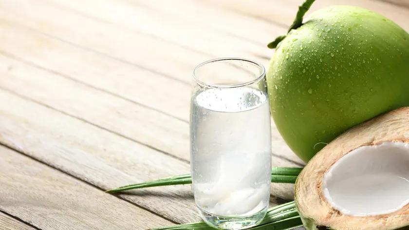 Hindistan Cevizi Suyu Doğal Hidrasyon Sağlar ve Sağlığa Çok Faydalıdır